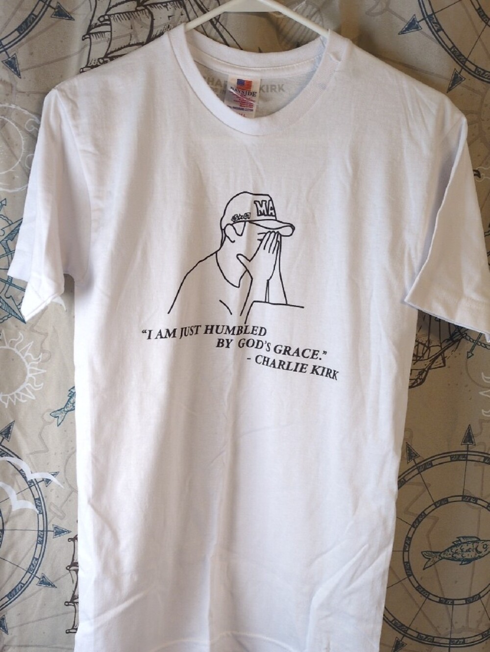 Graphic Tee in Cream with Prayer Illustration - Picture 2 of 5